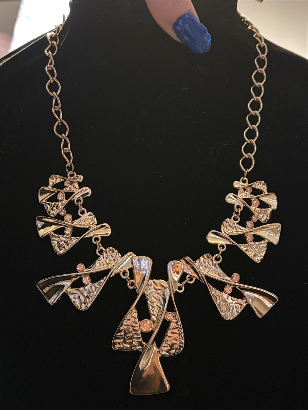 paparazzi Gold-Tone Textured Fan Statement Necklace